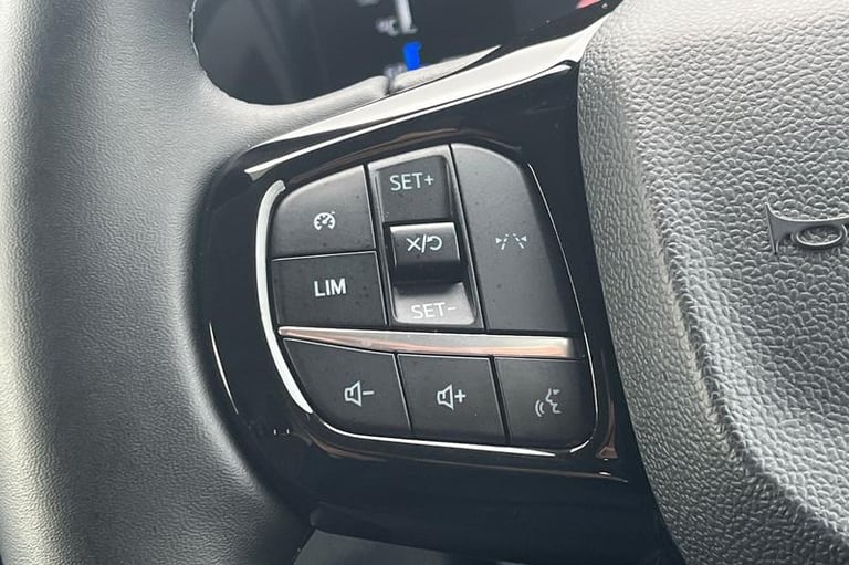 2024 Ford Transit Custom 300 Limited L2 LWB FWD 2.0 EcoBlue 136ps HEATED SEATS, REVERSE CAMERA, F...