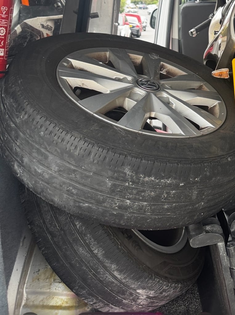 VW Clayton 16” Transporter T5-T6-T6.1 wheels and tyres