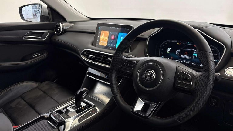 2023 MG MG HS 1.5 T-GDI 16.6kWh SE Auto Euro 6 (s/s) 5dr ESTATE Petrol/Electric Hybrid Automatic