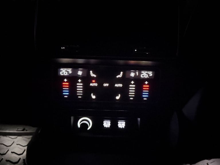 2020 69 AUDI SQ8 4.0 TDI V8 VORSPRUNG SUV 5DR DIESEL TIPTRONIC QUATTRO EURO 6 (S