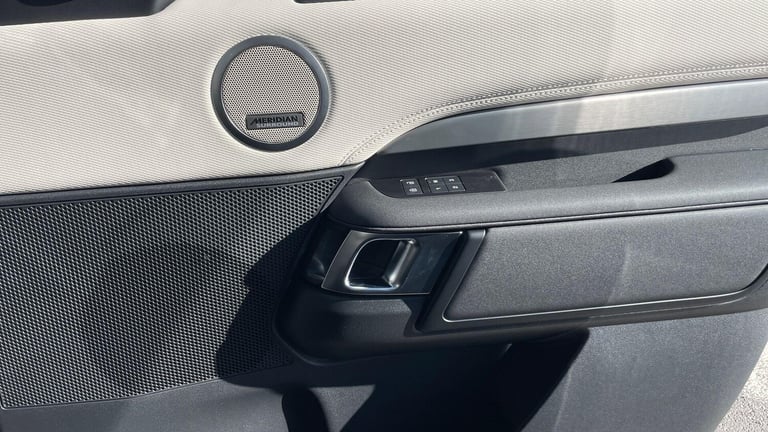 2025 Land Rover Discovery 3.0 D350 MHEV Dynamic HSE SUV 5dr Diesel Auto 4WD Euro 6 (s/s) (350 ps)...