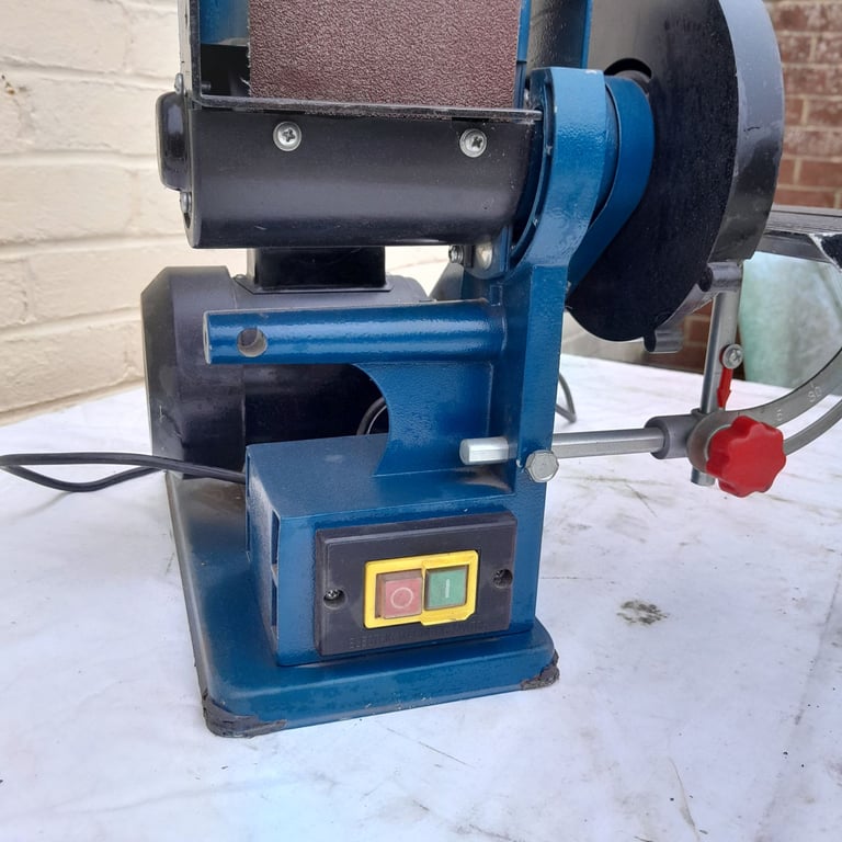 Belt linisher disc sander