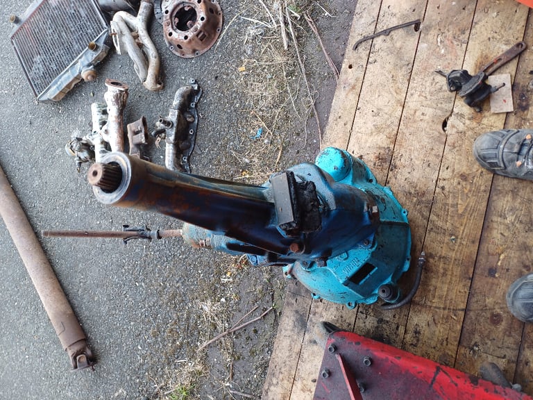 Ford anglia 105e engine and gearbox 
