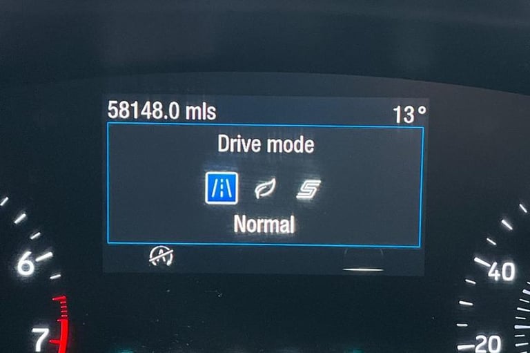 2020 Ford Focus 1.0 EcoBoost 125 ST-Line Nav 5dr - 2 KEYS, DRIVE MODE SELECTOR, CRUISE CONT Hatch...