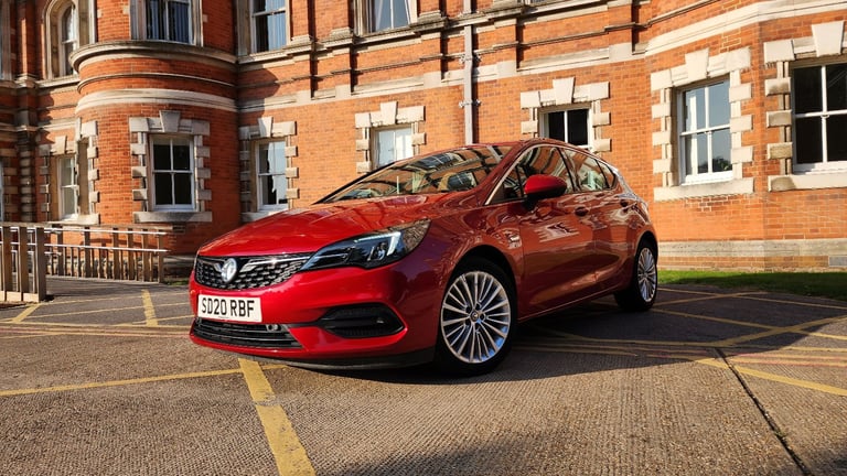 Vauxhall Astra Elite Nav, 1.2 Petrol Manual | 12 Months MOT