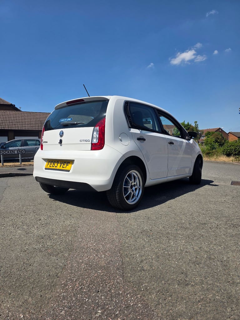 Skoda, CITIGO, Hatchback, 2013, Manual, 999 (cc), 5 doors