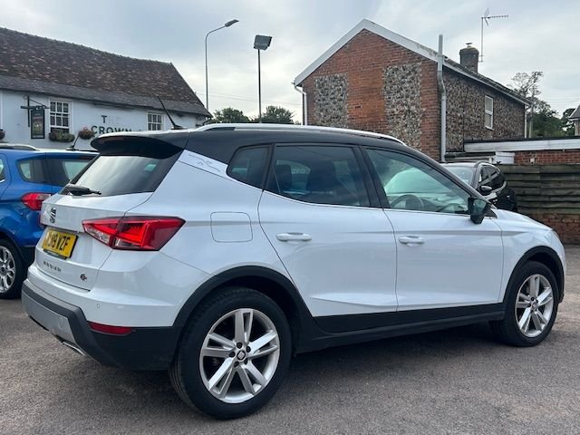 2019 SEAT Arona 1.6 TDI FR SUV 5dr DIESEL EURO 6 (s/s) (115 ps) WITH SERVICE HISTORY  HATCHBACK D...