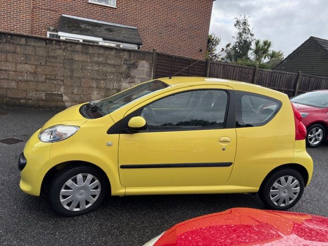 2008 Peugeot 107 Urban 1.0 3dr **£20 a Year Road Tax! Cheap to Insure and Run, Long MOT**