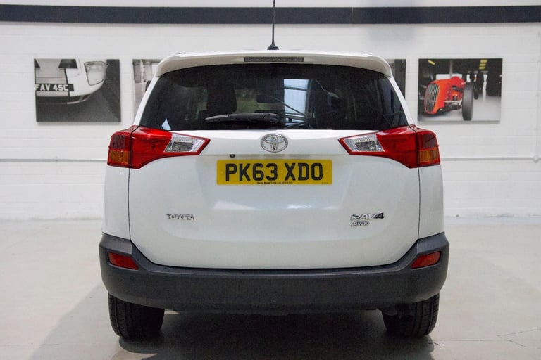 2014 Toyota RAV4 2.0 V-Matic Icon Multidrive S 4WD Euro 5 5dr ESTATE Petrol Automatic