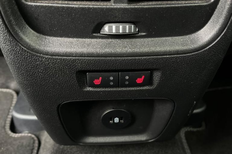 2023 Ford Kuga 2.5 FHEV Vignale 5dr CVT - POWER TAILGATE, HEATED SEATS, REVERSING CAMERA - Estate...