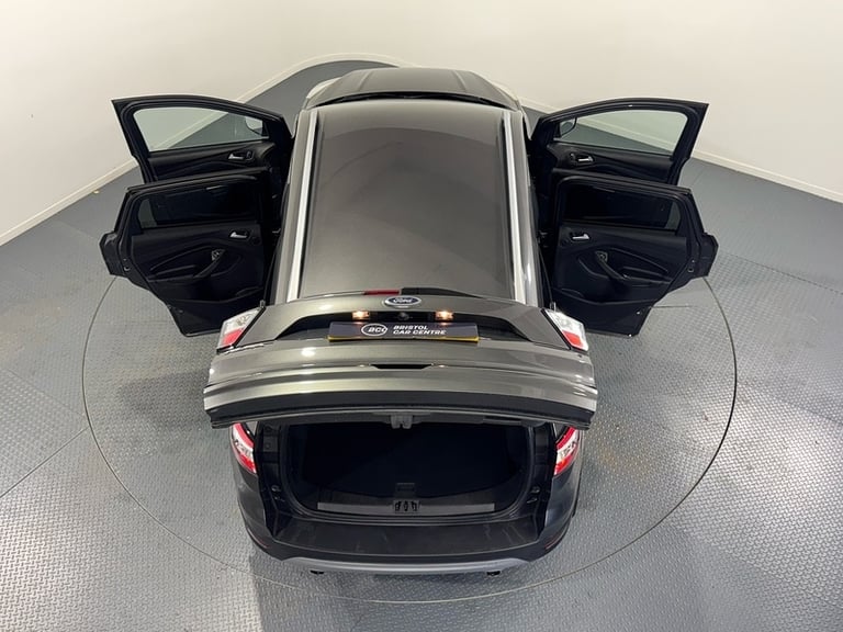 2017 Ford Kuga TDCi Titanium SUV Diesel Automatic