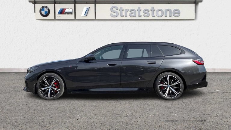 2025 BMW i5 250kW eDrive40 M Sport Pro 84kWh 5dr Auto Estate Electric Automatic