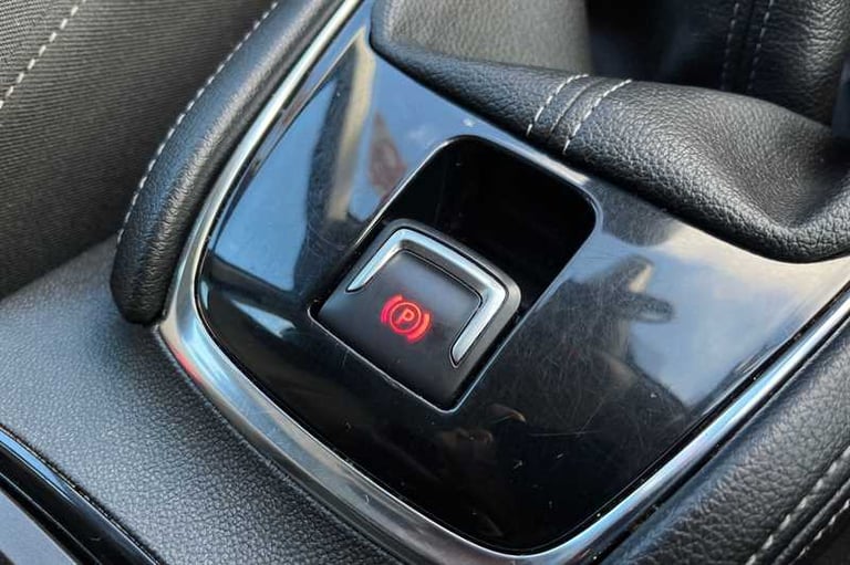 2019 Vauxhall Grandland X 1.2 Turbo SE 5dr HATCHBACK PETROL Manual