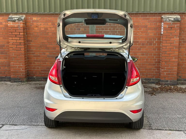 FORD FIESTA 1.3 Edge 2011