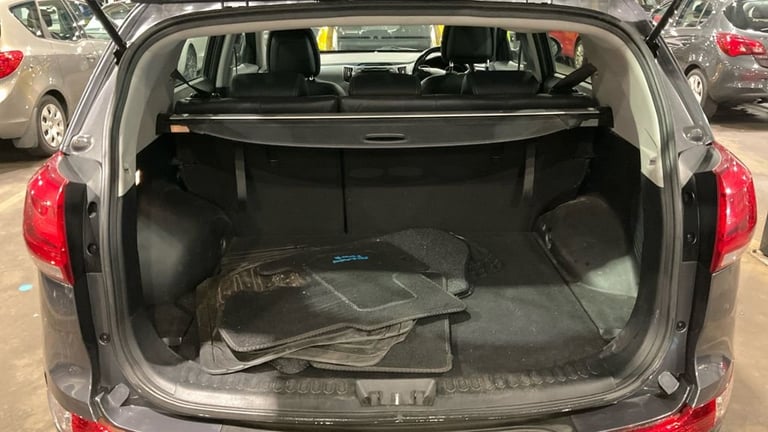 2016 Kia Sportage 2.0 CRDi KX-4 SUV 5dr Diesel Manual AWD Euro 5 (181 bhp) Diesel Manual