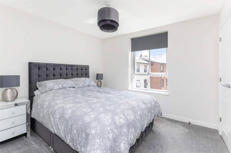 TO LET - Modern 2 Bedroom apartment in RICHMOND GATE (walking distance from Glasgow city centre)