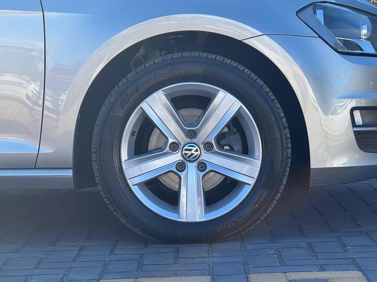 2015 Volkswagen Golf 1.6 TDI BlueMotion Tech Match DSG Euro 5 (s/s) 5dr HATCHBACK Diesel Automatic