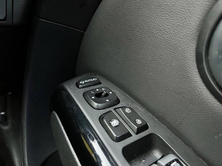 2017 Kia Soul 1.6 CRDi 2 SUV 5dr Diesel Manual Euro 6 (134 bhp) HATCHBACK Diesel Manual