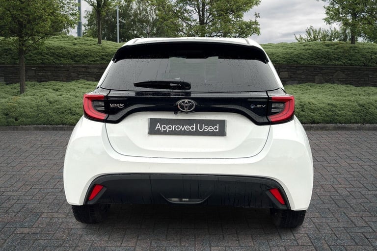 2024 Toyota Yaris 1.5 Hybrid Design 5dr CVT Hatchback Hybrid Automatic