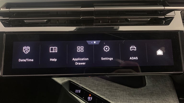 2024 Peugeot 3008 73kWh GT SUV 5dr Electric Auto (210 ps) SUV Electric Automatic