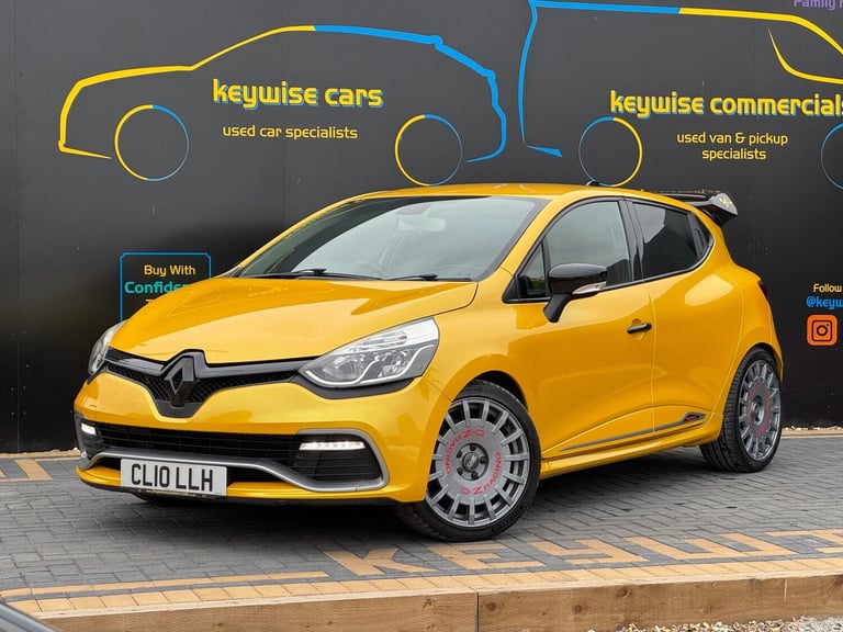 image for 2016 Renault Clio 1.6 TCe Renaultsport Nav Trophy Auto Euro 6 (s/s) 5dr HATCHBACK Petrol Automatic