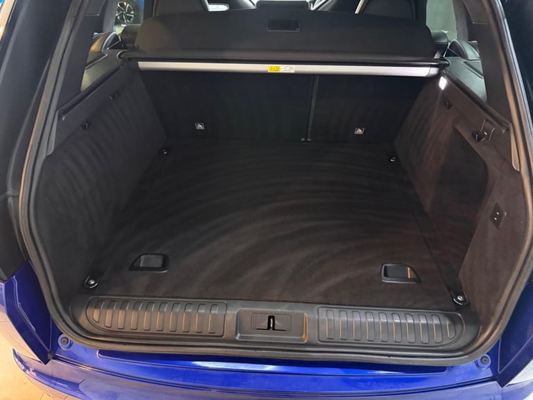 2018 Land Rover Range Rover Sport 5.0 P575 V8 SVR Auto 4WD Euro 6 (s/s) 5dr ESTATE Petrol Automatic