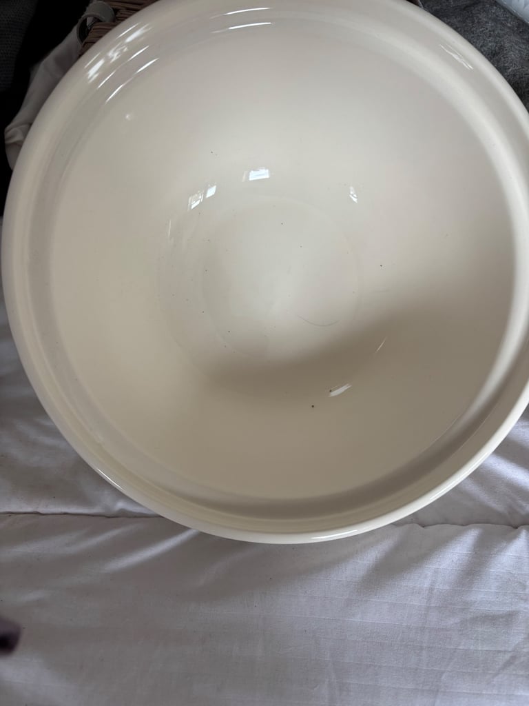 image for Large mixing bowl
