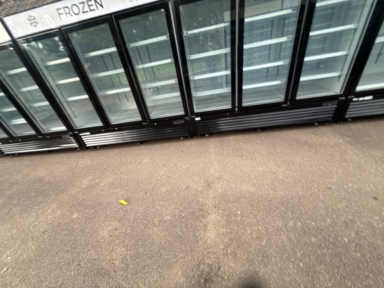 Commercial upright fridges or freezers cafe shop restaurant top quality 