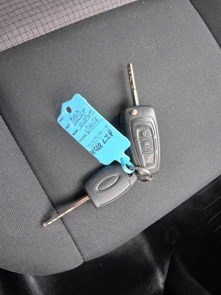 2018 Ford Transit Custom 2.0 TDCi 105ps Low Roof Van PANEL VAN Diesel Manual