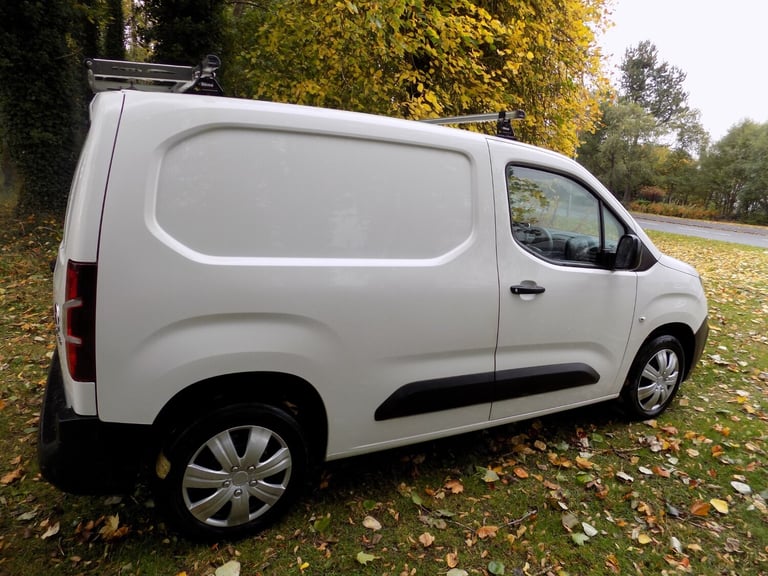 2020 Citroen Berlingo 1.5 BlueHDi 1000Kg Enterprise 100ps PANEL VAN Diesel Manual