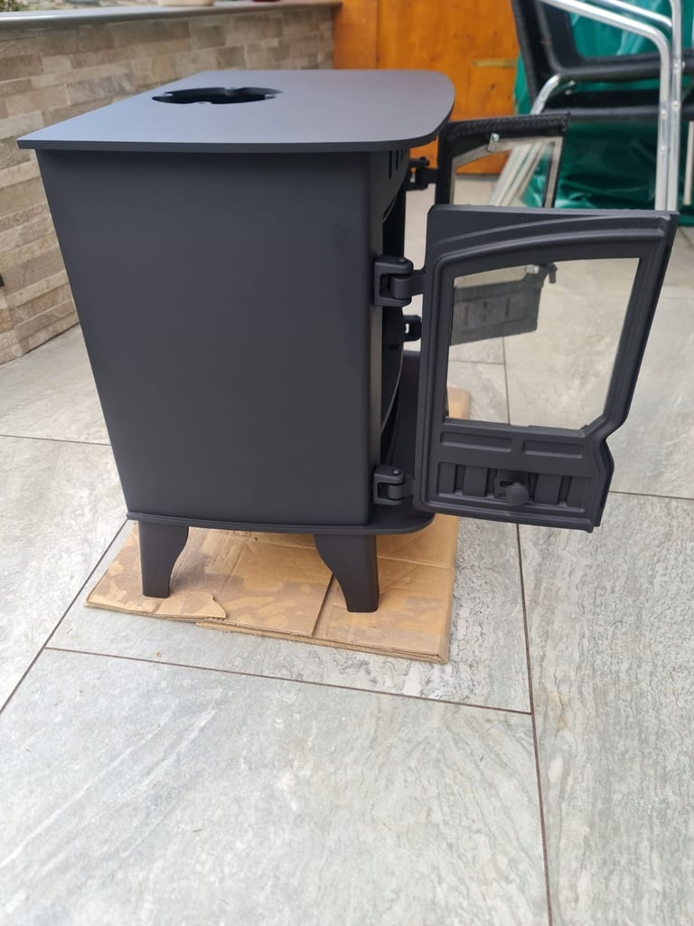 Hunter Herald 6 woodburner/multifuel 