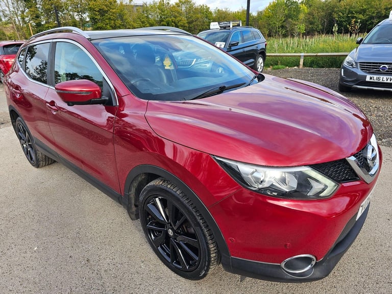 2015 Nissan Qashqai 1.6 dCi Tekna XTRON 2WD Euro 6 (s/s) 5dr HATCHBACK Diesel Automatic