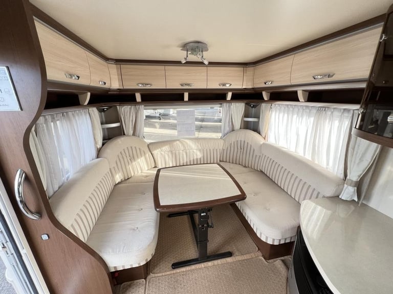 2012 HOBBY Prestige 645 