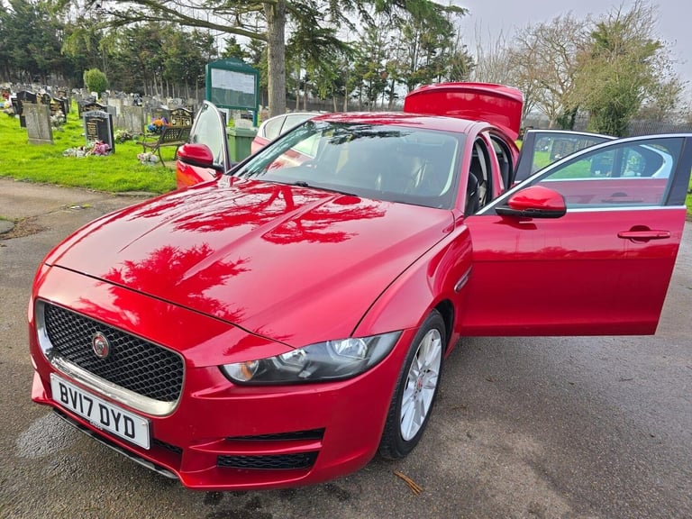 2017 Jaguar XE 2.0d Prestige Auto Euro 6 (s/s) 4dr Saloon Diesel Automatic