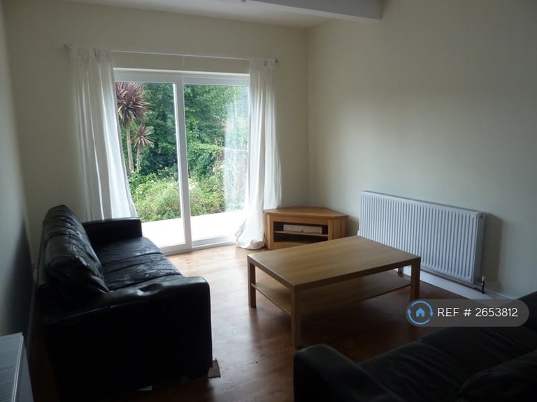 image for 6 bedroom house in Wilton Avenue, Southampton, SO15 (6 bed) (#2653812)