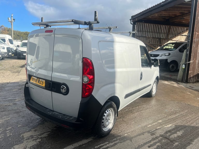 2018 Vauxhall Combo 2000 1.6 CDTI 16V 105ps H1 Van Euro 6 [Start Stop] PANEL VAN Diesel Manual