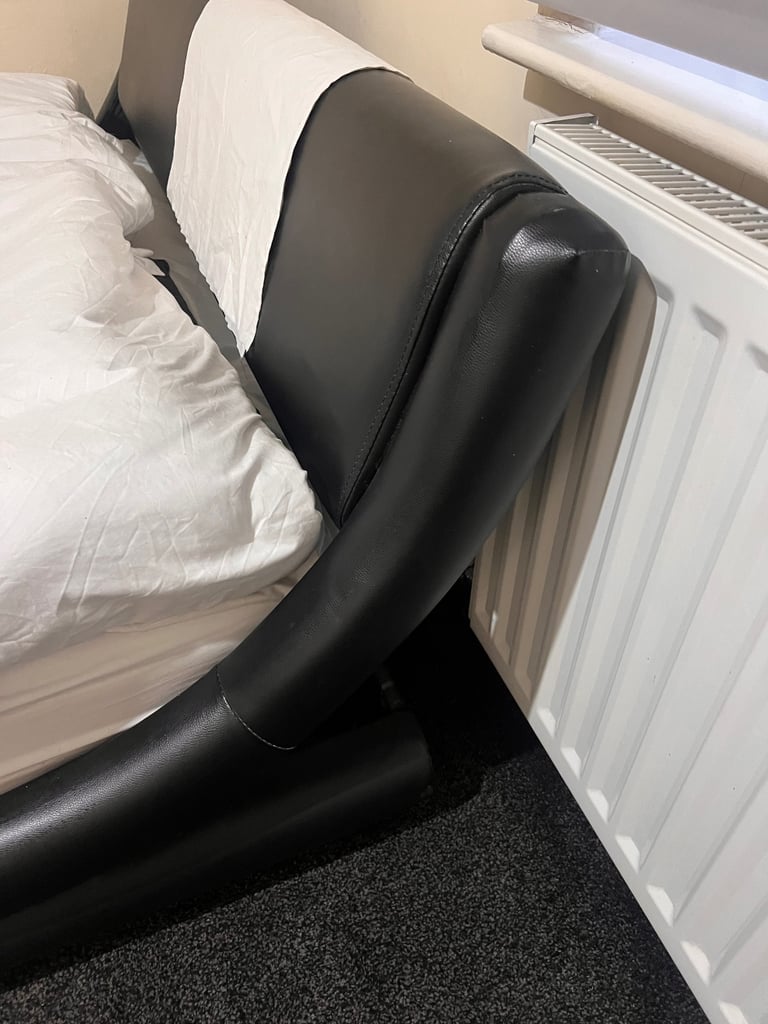 Double bed 