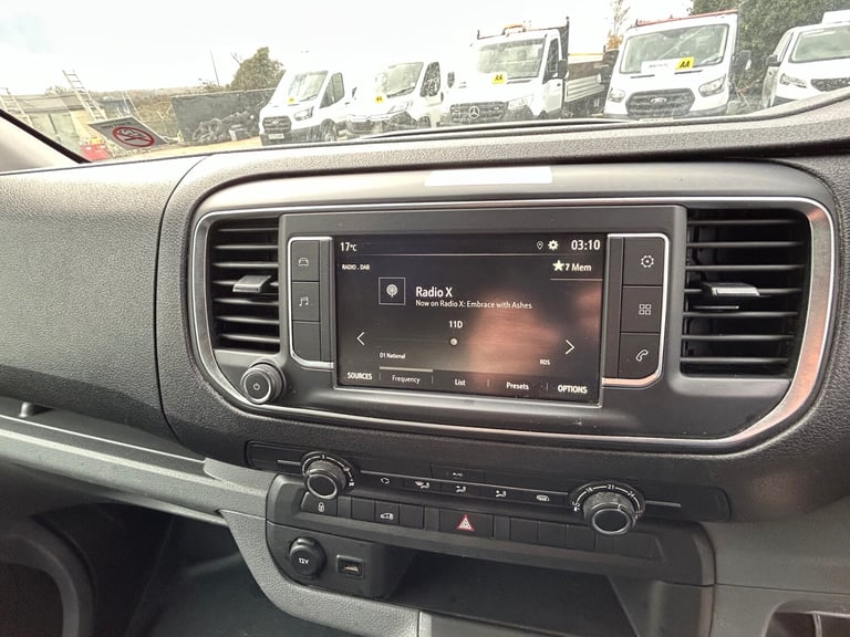 2020 Vauxhall Vivaro 2900 1.5d 100PS Dynamic H1 Van PANEL VAN Diesel Manual