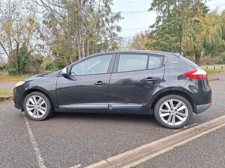 Renault, MEGANE, Hatchback, 2010, Manual, 1461 (cc), 5 doors