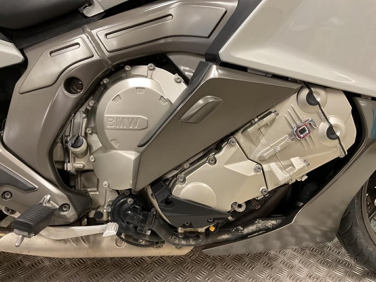 BMW K1600GT