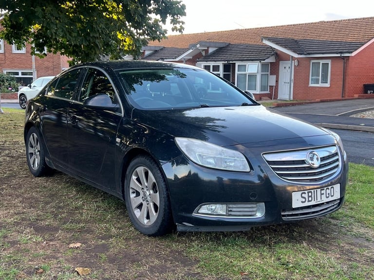 2011 Vauxhall Insignia 1.8i 16V SRi 5dr HATCHBACK Petrol Manual