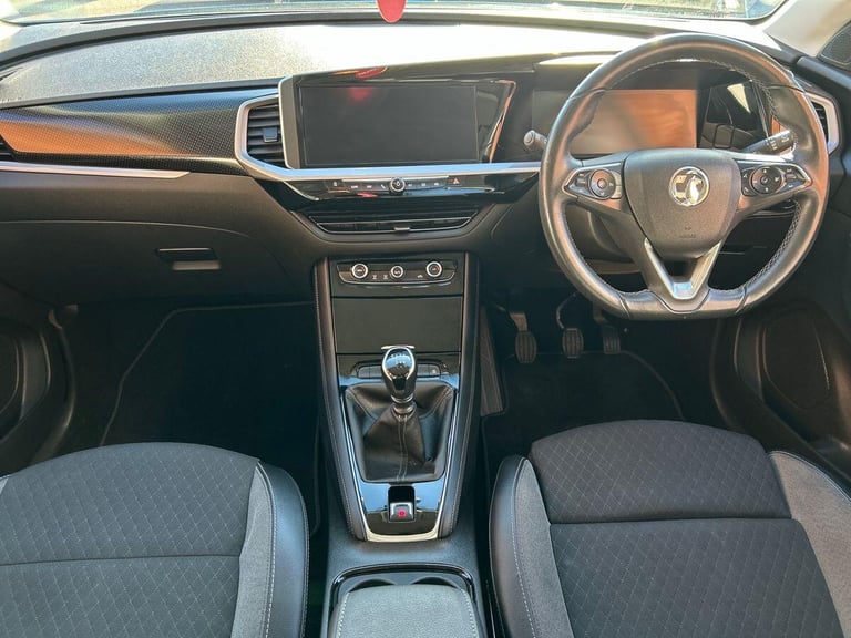 2022 Vauxhall Grandland 1.2 Turbo GS Line SUV 5dr Petrol Manual Euro 6 (s/s) (130 ps) SUV PETROL ...