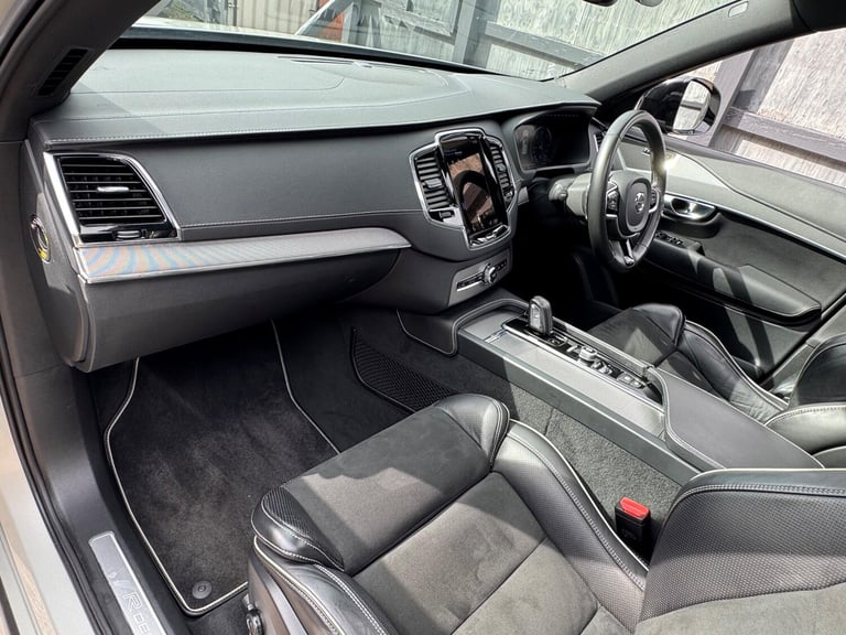 2019 Volvo XC90 2.0 B5 MHEV R-Design Pro Auto 4WD Euro 6 (s/s) 5dr ESTATE Diesel/Electric Hybrid ...