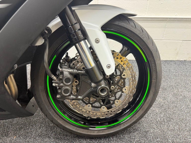Kawasaki ZX10 R Ninja ** Lovely Condition - Service History - Warranty **