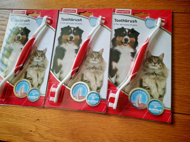 Dog toothbrushes. 
