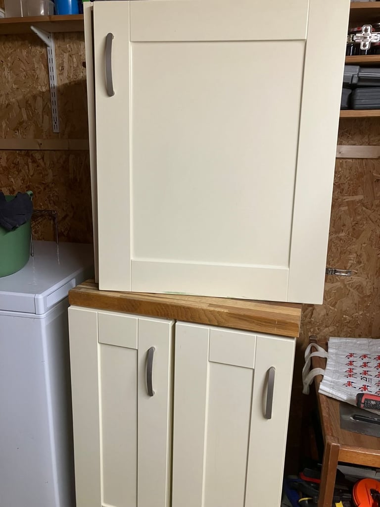 Used IKEA kitchen floor & wall units