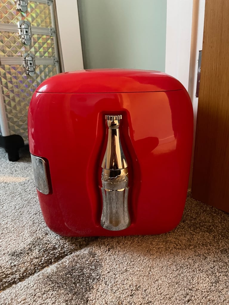 image for Coca Cola mini fridge 