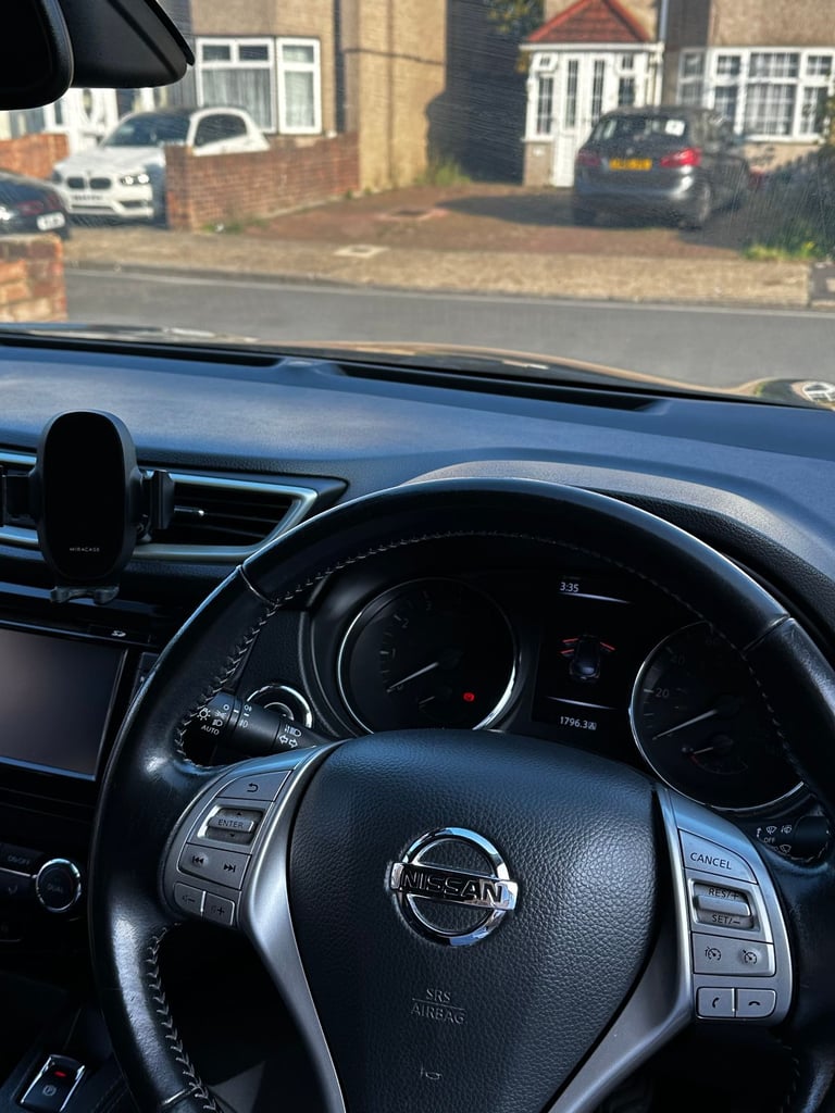 Nissan QASHQAI 2016, Hatchback, Petrol, Manual, 5 doors