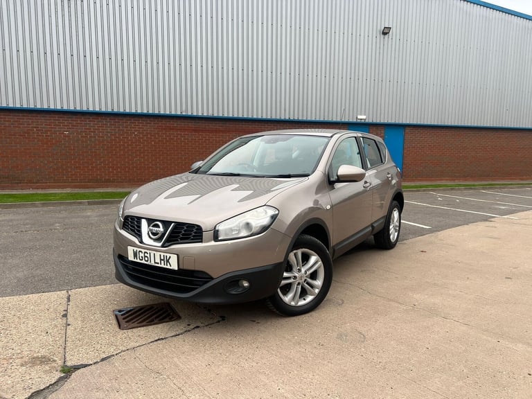 2011 Nissan Qashqai 1.5 dCi Acenta 2WD Euro 5 5dr HATCHBACK Diesel Manual
