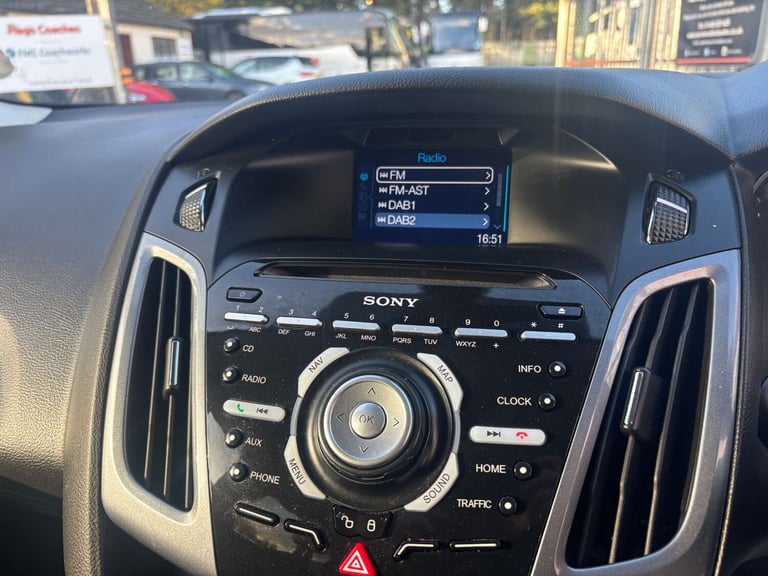 2014 Ford Focus 1.6 Focus Titanium Navigator TDCi 5dr Estate Diesel Manual